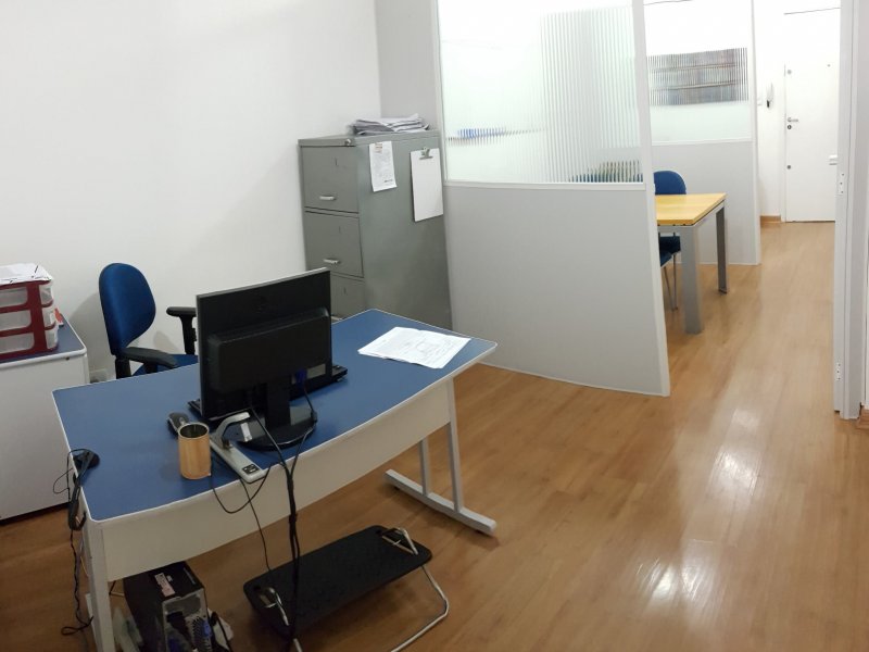 Comercial à venda República com 47m² e 1 quarto por R$ 180.000 - 1594547368-14858649505417aee717ec7e61dd255c2ee4fd698393da6b88a5e29b7d009d91741ca362a3e199f3dcf4481840863a32871be2e09f89c23dc657636c0f6140e37e124608fe8c9.jpg
