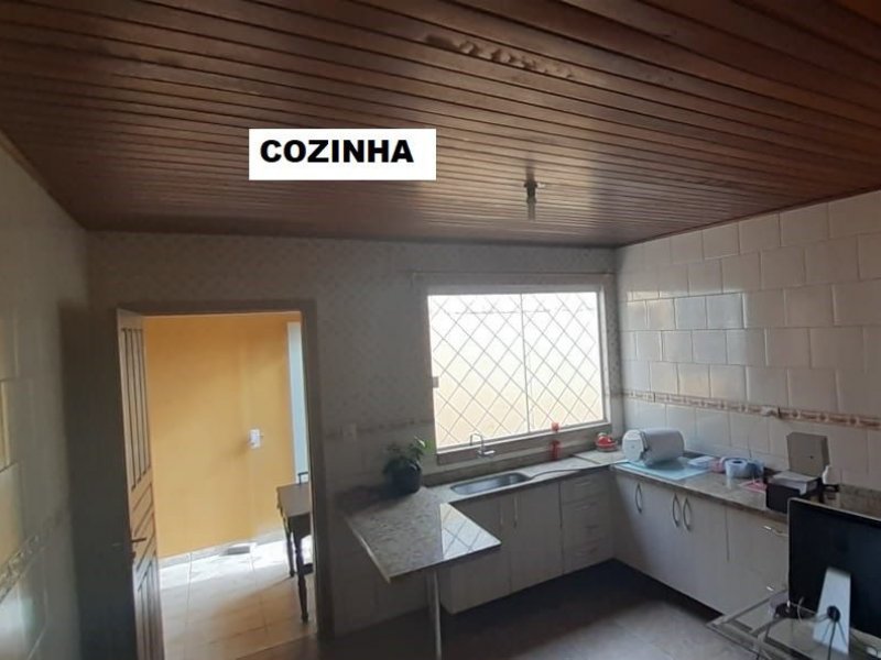 Casa à venda Cajuru com 190m² e 5 quartos por R$ 590.000 - 665606905-9c4f57f5-9a12-4c26-a777-af2b16a0302e.jpg