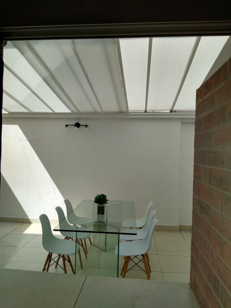 Casa à venda Santa Candida com 100m² e 3 quartos por R$ 380.000 - 1576255750-img-20220307-095825135-hdr.jpg