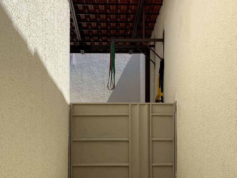 Casa de condomínio à venda Sítios Vale das Brisas com 110m² e 3 quartos por R$ 270.000 - 1324198809-ecefa498-ae9d-4b15-b922-4a110b146973.jpeg