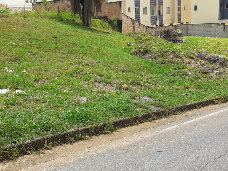 Terreno à venda Oswaldo Barbosa Penna    com 900m² e 1 quarto por R$ 860.000 - 492282325-20220214-1245541024.jpg
