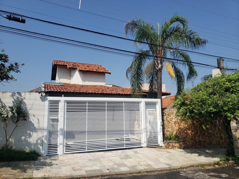 Casa à venda Jardim Jequitibá com 279m² e 4 quartos por R$ 800.000 - 345485306-1.jpg