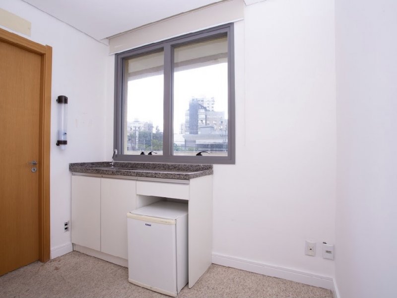 Comercial à venda Petrópolis com 58m² e 1 quarto por R$ 650.000 - 811063365-4c58c049-5456-4c8e-8a82-f647441a12a4.jpeg