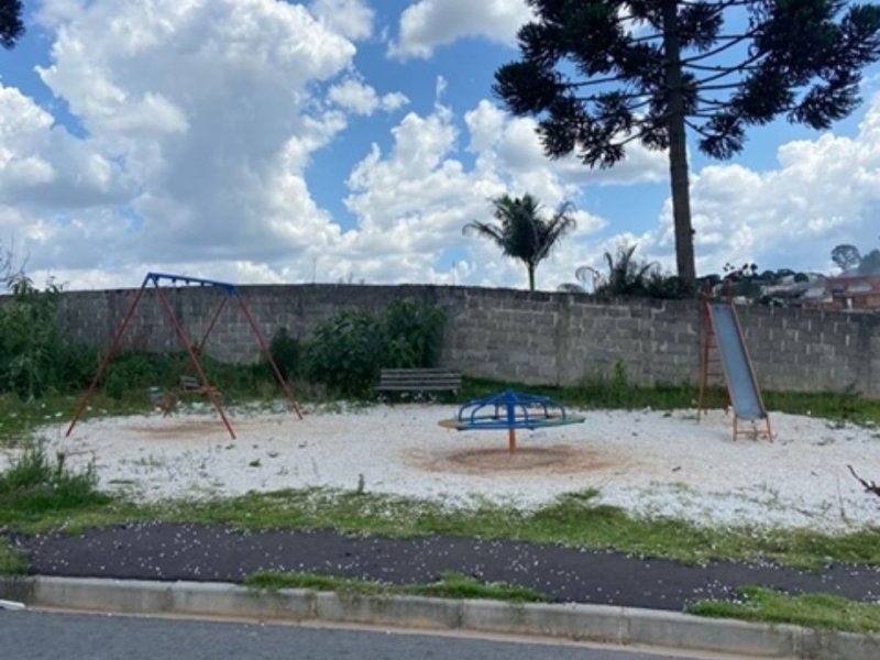 Terreno à venda Jardim Roma com 180m² e 1 quarto por R$ 100.000 - 1601798968-9.jpg