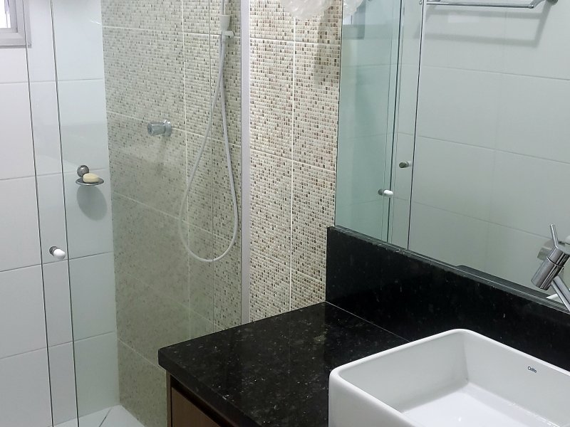Apartamento à venda Santa Maria com 180m² e 3 quartos por R$ 750.000 - 1117980106-banheiro2.jpg