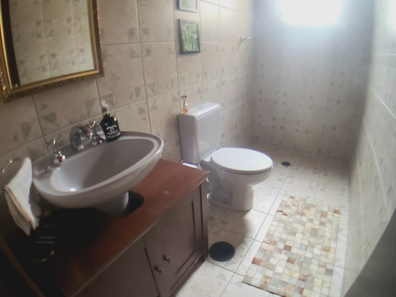 Apartamento à venda Santa Maria com 180m² e 3 quartos por R$ 750.000 - 175711877-banheiro3.jpg