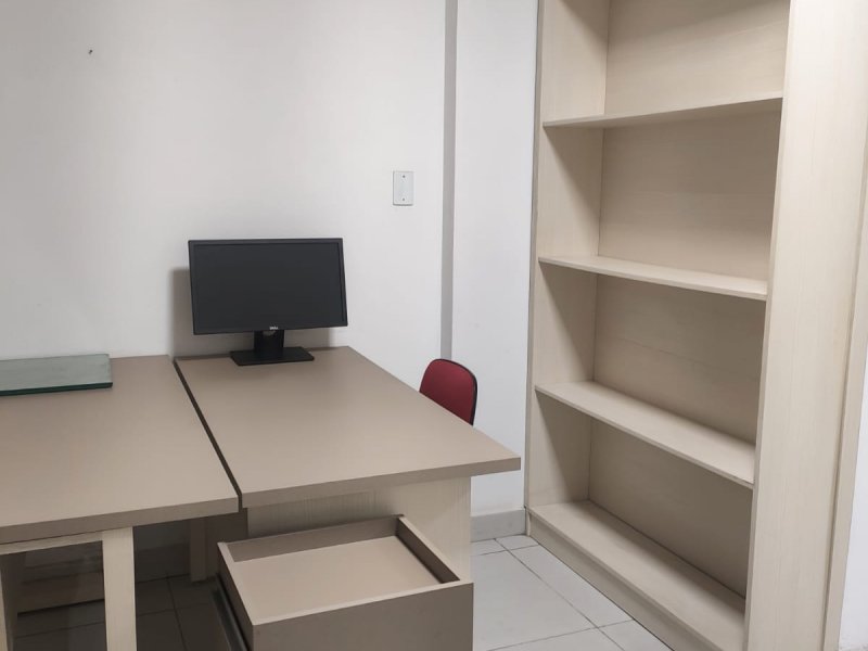 Comercial para alugar Centro com 33m² e 1 quarto por R$ 2.500 - 556903144-whatsapp-image-2022-03-10-at-11.jpeg
