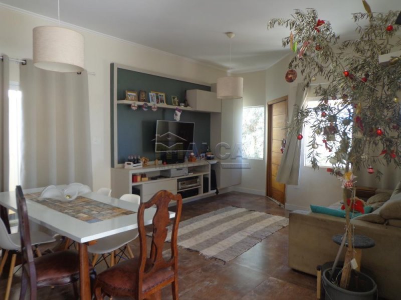 Casa à venda Centro com 340m² e 3 quartos por R$ 350.000 - 122539724-d74e72f9-0996-4f74-a5a3-92744aaa1fef.jpeg