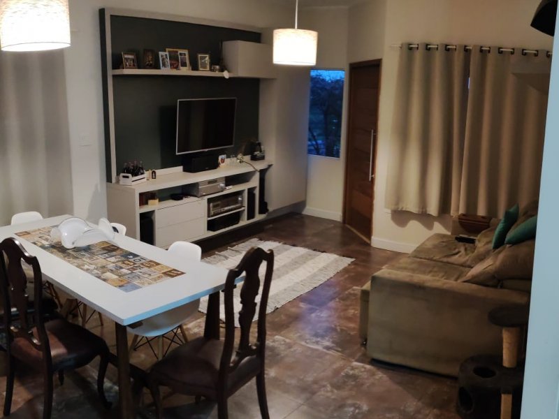 Casa à venda Centro com 340m² e 3 quartos por R$ 350.000 - 1829070814-de418906-1db3-4603-ac2a-17a0b72f1e8f.jpeg