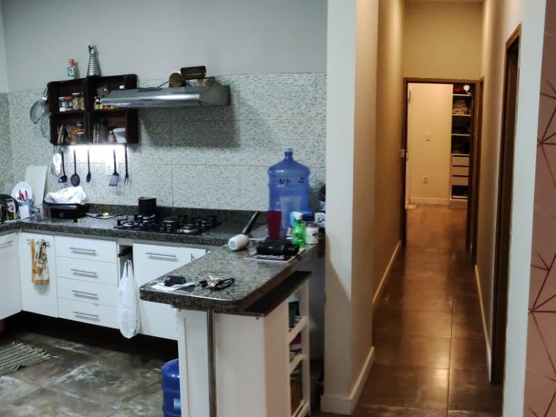 Casa à venda Centro com 340m² e 3 quartos por R$ 350.000 - 2144938214-30d9944b-9df0-4ef3-9c7c-9b465d36ff76.jpeg