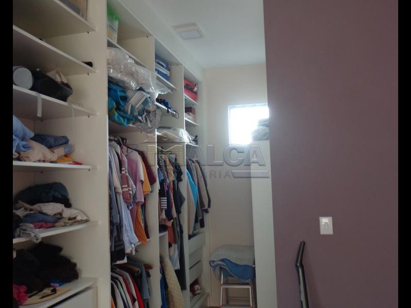 Casa à venda Centro com 340m² e 3 quartos por R$ 350.000 - 781367601-98a2e8a5-6d9e-4a43-9c28-0166ce271418.jpeg