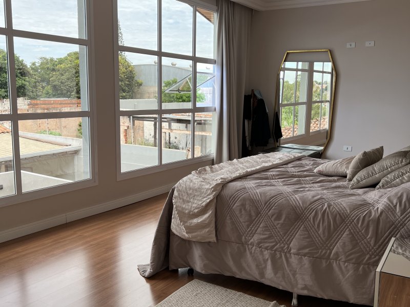 Casa à venda Vila Iguaçu com 480m² e 3 quartos por R$ 980.000 - 1910478270-5afe9a98-5eec-40aa-9739-7261a44f821f.jpeg