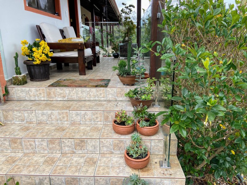 Casa de condomínio à venda Alpes D Ouro com 1400m² e 5 quartos por R$ 1.850.000 - 1268696921-71002d06-5da6-4440-aa43-0f31ce4624e8.jpeg