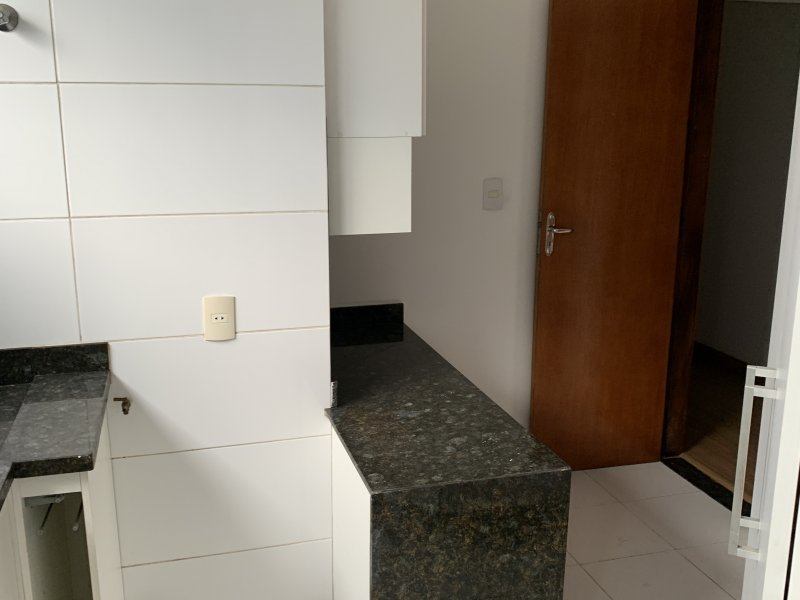 Apartamento à venda Centro com 99m² e 3 quartos por R$ 420.000 - 466303654-img-0268.JPG