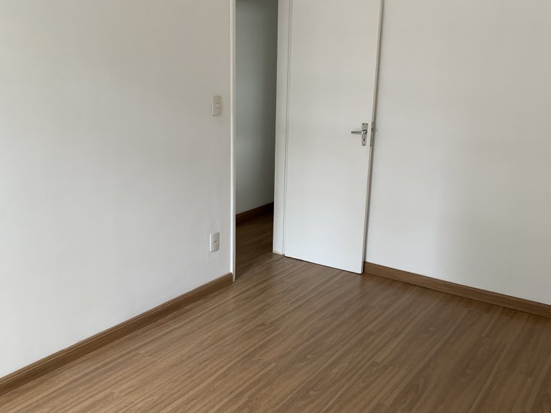 Apartamento à venda Centro com 99m² e 3 quartos por R$ 420.000 - 976514135-img-0260.JPG