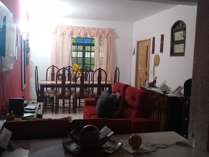 Casa à venda Jardim Guanhembú com 115m² e 3 quartos por R$ 550.000 - 355127234-img-20210406-141639954.jpg