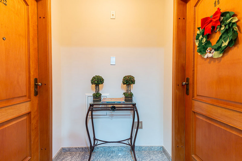 Apartamento à venda Vila Romana com 97m² e 3 quartos por R$ 980.000 - 51096518-27-hall-social.jpg