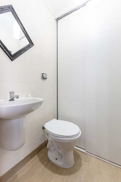 Apartamento à venda Vila Romana com 97m² e 3 quartos por R$ 980.000 - 516787591-26-wc-area-de-servico.jpg