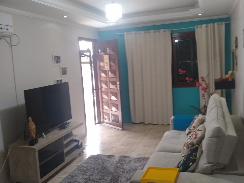 Casa à venda Centro com 242m² e 3 quartos por R$ 330.000 - 1628339796-img-20201026-105248851.jpg