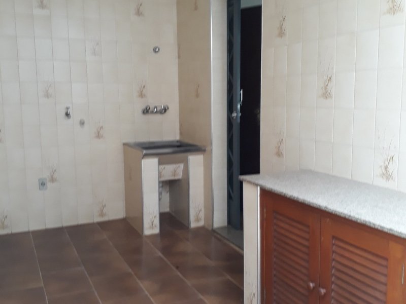 Casa à venda Jardim Silvana com 268m² e 4 quartos por R$ 750.000 - 532180347-photo-2021-05-01-10-28-44-4.jpg