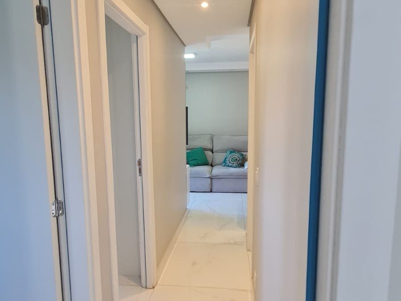 Apartamento à venda Jardim Ipaussurama com 64m² e 3 quartos por R$ 465.000 - 814160647-corredor2.jpeg