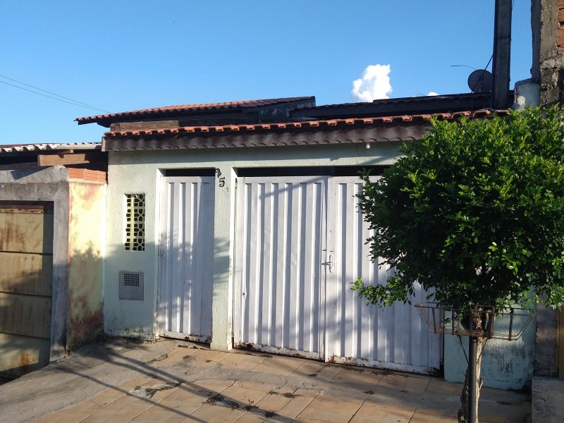 Casa à venda Jardim Santa Rosa com 90m² e 2 quartos por R$ 150.000 - 1273995393-img-20220221-174055330.jpg