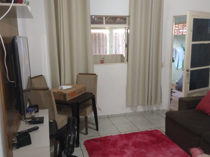 Casa à venda Jardim Santa Rosa com 90m² e 2 quartos por R$ 150.000 - 1924044320-img-20220221-174826779.jpg