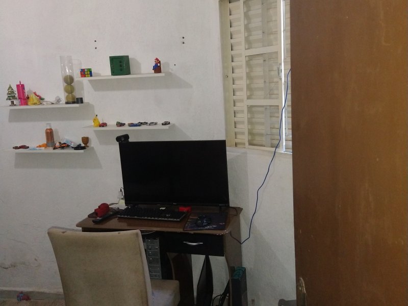 Casa à venda Jardim Santa Rosa com 90m² e 2 quartos por R$ 150.000 - 754994135-img-20220221-174938830.jpg