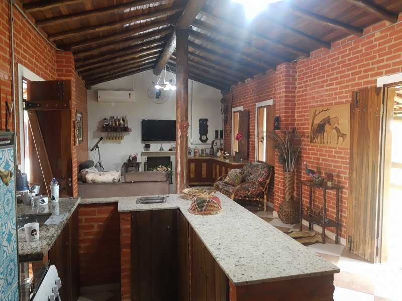 Chácara à venda Distrito Industrial Urbano com 2500m² e 3 quartos por R$ 450.000 - 1528656632-img-20220302-151203368.jpg