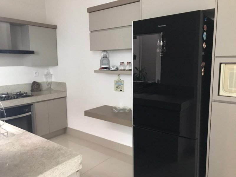 Casa à venda Vigilato Pereira com 150m² e 3 quartos por R$ 720.000 - 108635922-18.JPG