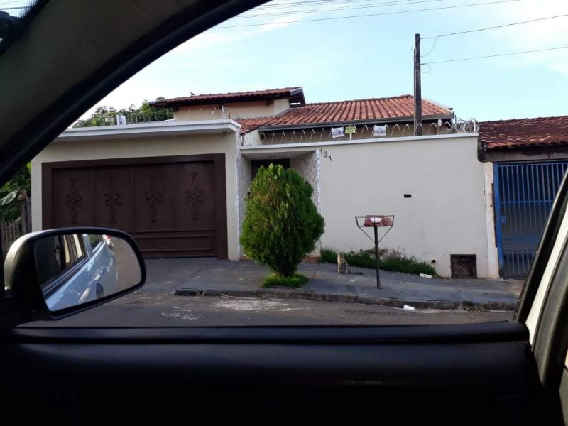 Casa à venda Jardim Bom Viver I com 250m² e 3 quartos por R$ 380.000 - 2099832775-img-20190313-wa0006.jpg