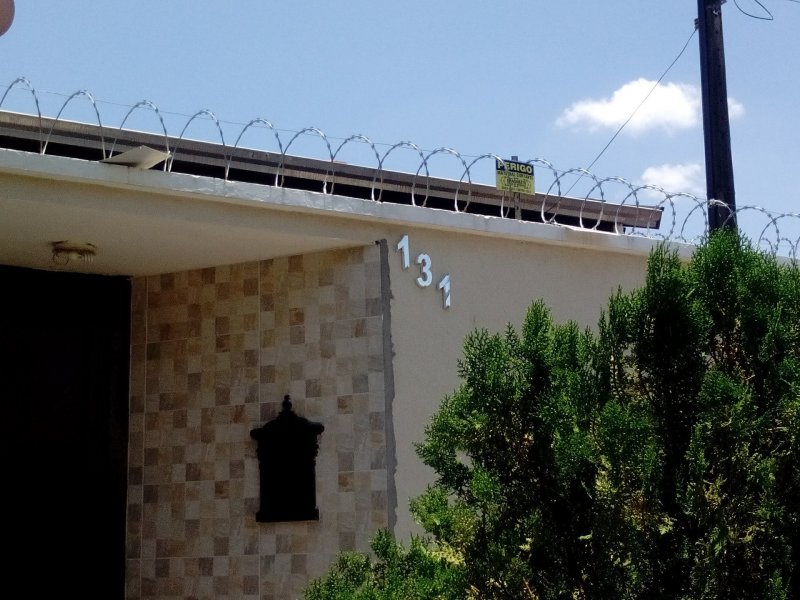 Casa à venda Jardim Bom Viver I com 250m² e 3 quartos por R$ 380.000 - 722208856-img-20181128-125844.jpg