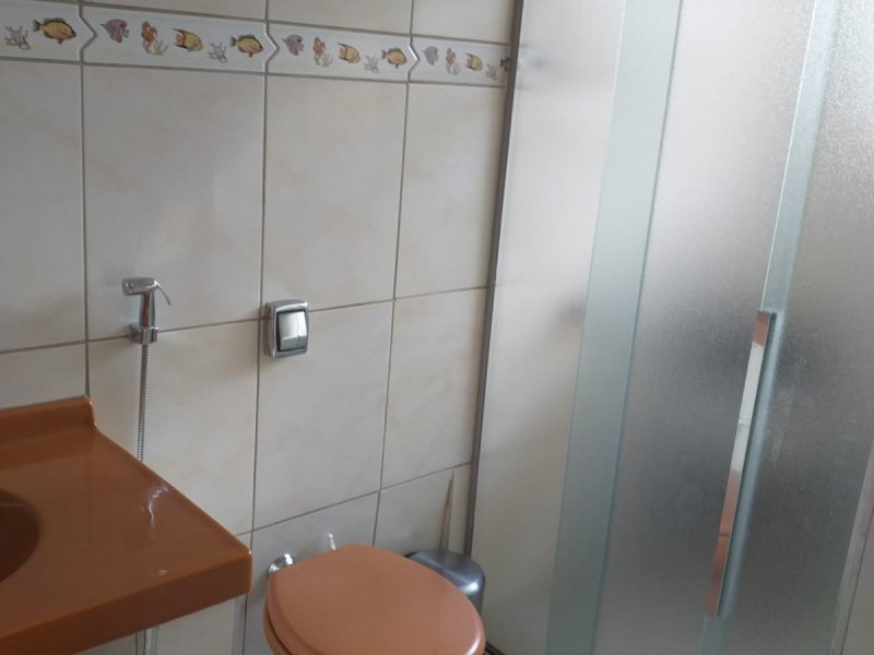 Casa à venda Vl. Rica com 240m² e 4 quartos por R$ 515.000 - 1195653936-banheiro-suite-1.jpeg