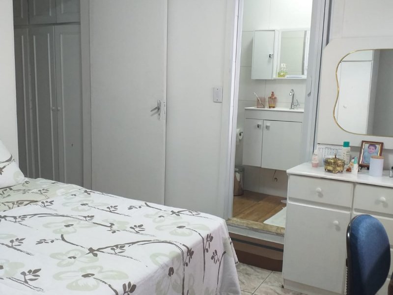 Casa à venda Vl. Rica com 240m² e 4 quartos por R$ 515.000 - 917616317-piso-superior-suite3-2-3.jpeg