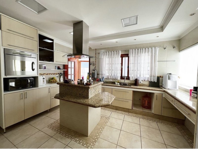 Casa à venda Jardim Amstalden Residence com 280m² e 11 quartos por R$ 1.800.000 - 924024237-c7a2c60c-2831-4eb5-9dfc-14dce6a8eaa3.jpeg