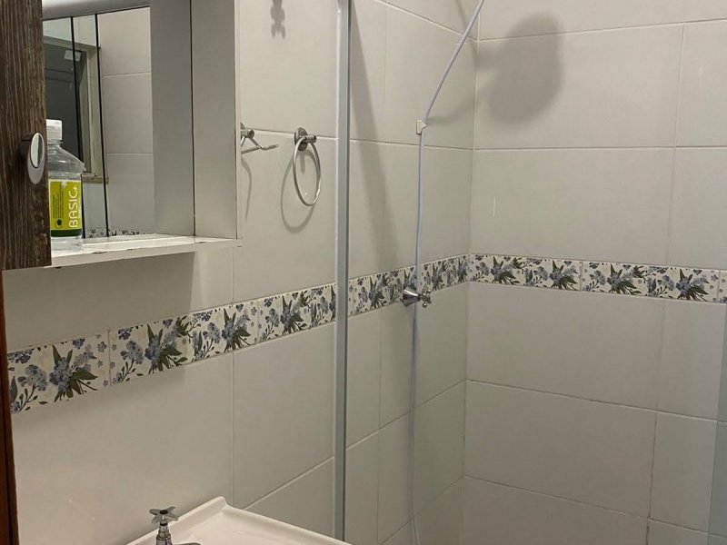 Apartamento à venda Ingleses do Rio Vermelho com 46m² e 2 quartos por R$ 250.000 - 653197802-img-20211006-wa0006.jpg