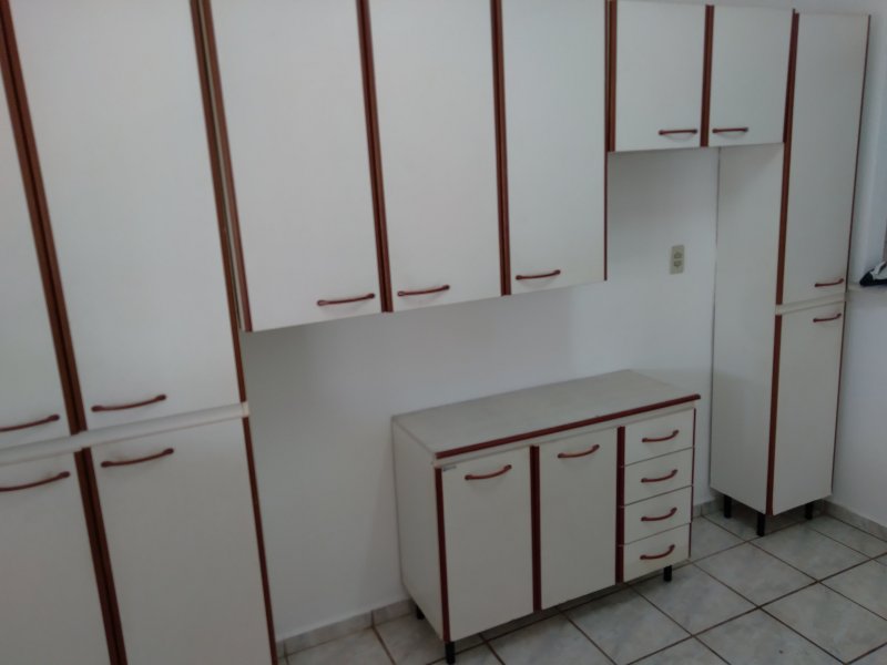 Casa à venda Vila Dutra com 212m² e 3 quartos por R$ 350.000 - 1329679892-20211213-161911.jpg