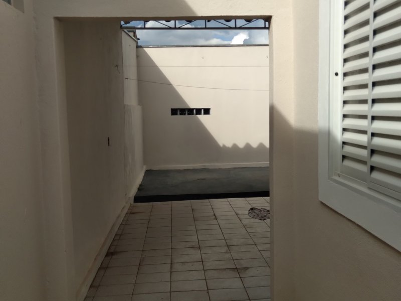 Casa à venda Vila Dutra com 212m² e 3 quartos por R$ 350.000 - 1692709266-20211213-162217.jpg