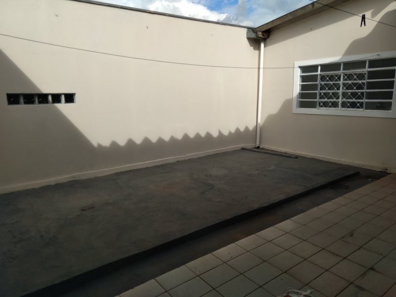 Casa à venda Vila Dutra com 212m² e 3 quartos por R$ 350.000 - 1969593290-20211213-162235.jpg