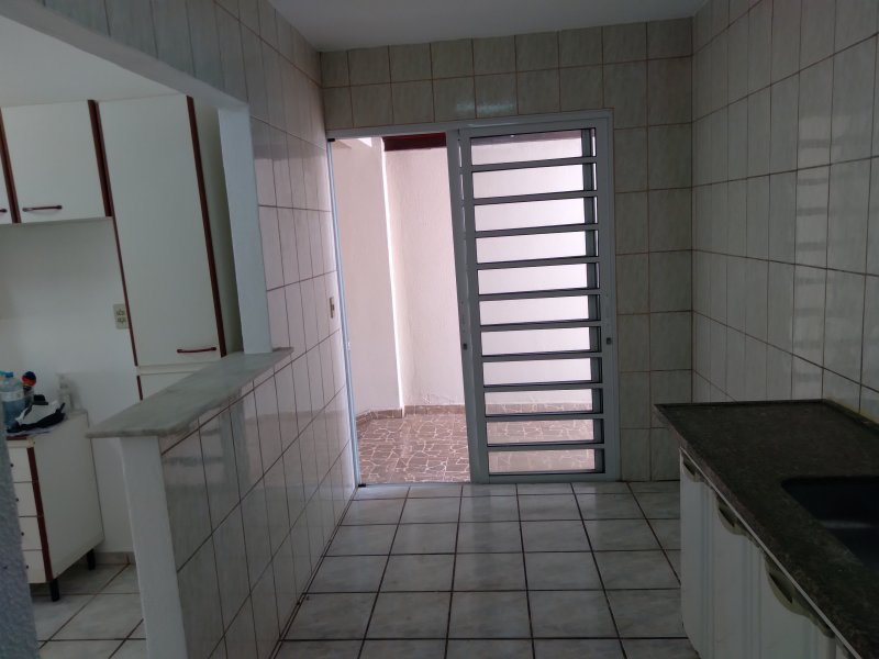 Casa à venda Vila Dutra com 212m² e 3 quartos por R$ 350.000 - 286272938-20211213-161743.jpg