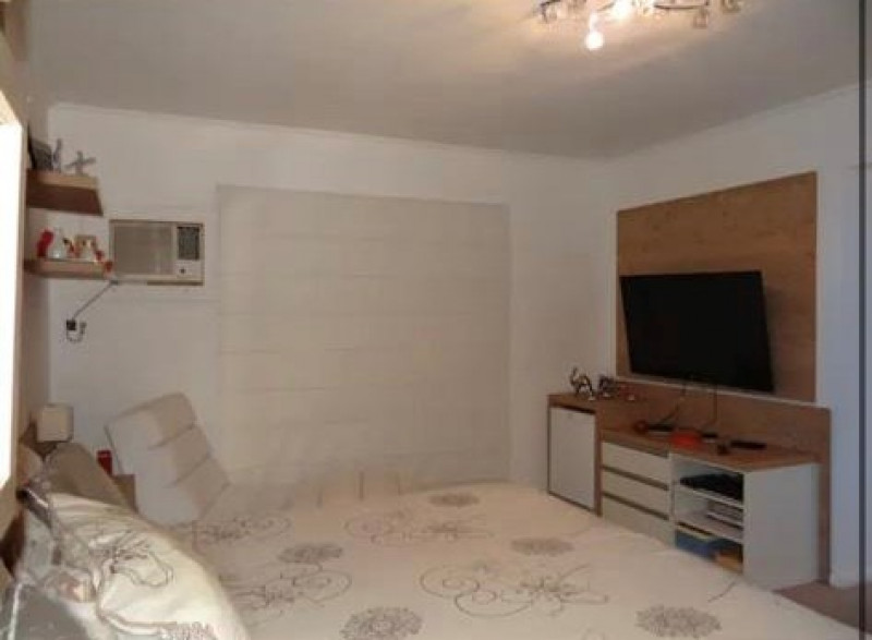 Casa à venda Vila Nova com 350m² e 4 quartos por R$ 480.000 - 2124316073-quarto-3.jpg