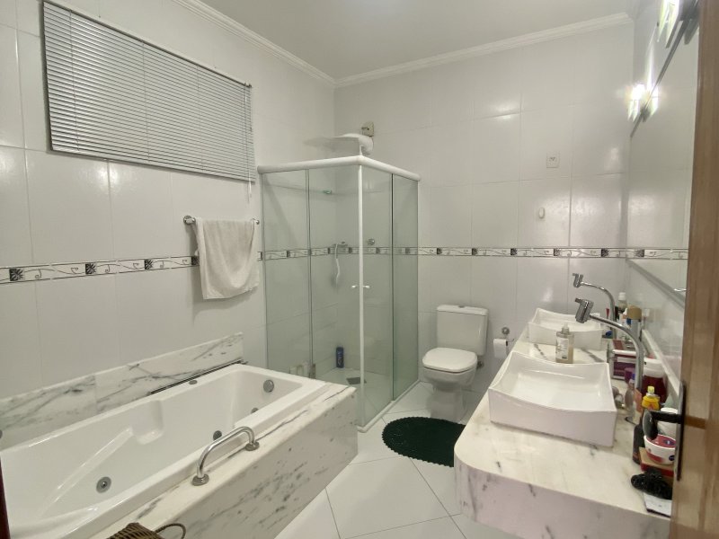 Chácara à venda Centro com 372m² e 4 quartos por R$ 1.280.000 - 481609590-482ff060-aa0b-443e-9e6f-faa241cc06af.jpeg