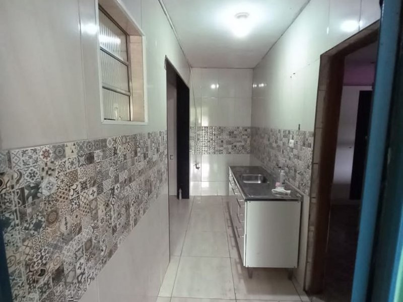 Casa à venda Jardim Márcia com 170m² e 2 quartos por R$ 190.000 - 1851397443-26f26129-8183-4ba6-a2ed-d408e32128d5.jpg