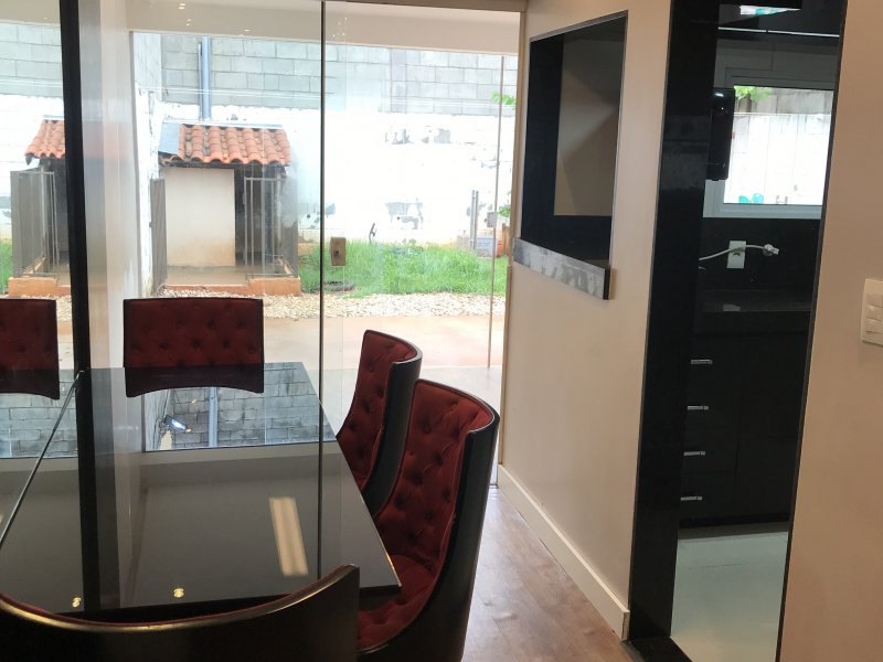 Casa de condomínio à venda Setor Garavelo com 92m² e 3 quartos por R$ 320.000 - 1222723234-ef5182f0-986b-4898-abb3-0b63b6e491ec.jpeg