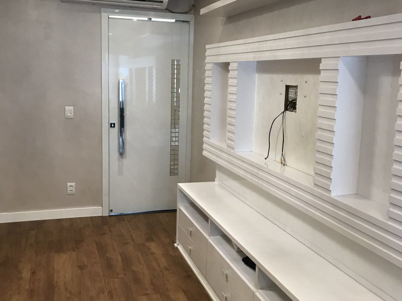 Casa de condomínio à venda Setor Garavelo com 92m² e 3 quartos por R$ 320.000 - 1951764238-05d9aa36-4f89-44f1-8f3d-cf67a9a6aea0.jpeg