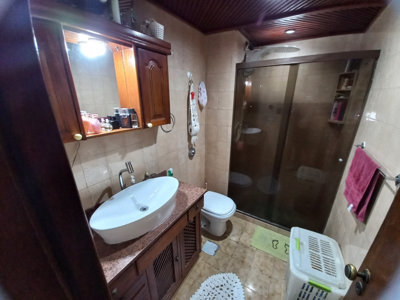 Apartamento à venda Engenho da Rainha com 52m² e 2 quartos por R$ 200.000 - 152496465-banheiro-foto1.jpg
