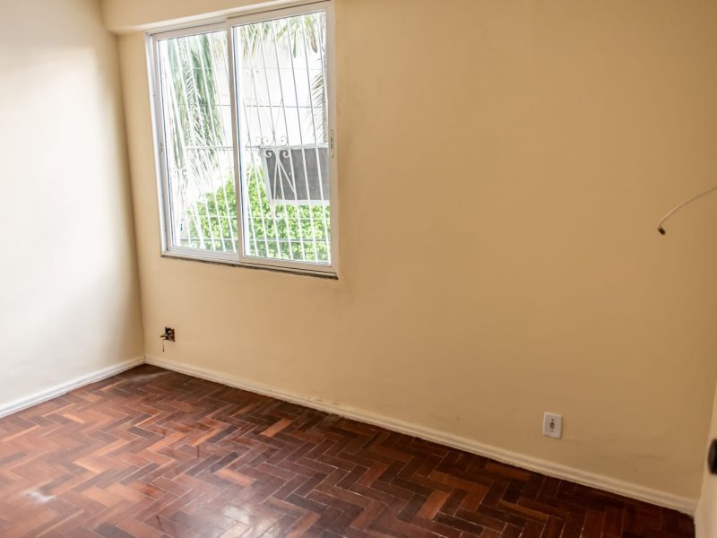 Apartamento à venda Irajá com 66m² e 2 quartos por R$ 189.000 - 1777125386-f2328a65-e94b-47a1-a53c-aec911d55f7e.jpg
