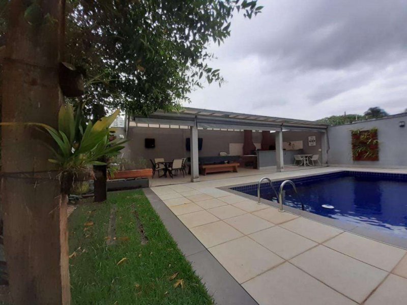 Casa de condomínio à venda Alphaville Residencial Plus com 400m² e 4 quartos por R$ 2.700.000 - 2083061475-quintal-piscina-e-area-gourmet-2.jpg
