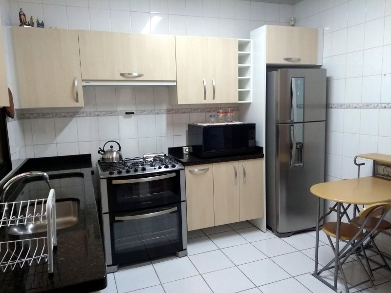 Casa de condomínio à venda Barreirinha com 190m² e 3 quartos por R$ 535.000 - 1638016930-cozinha-3.jpg