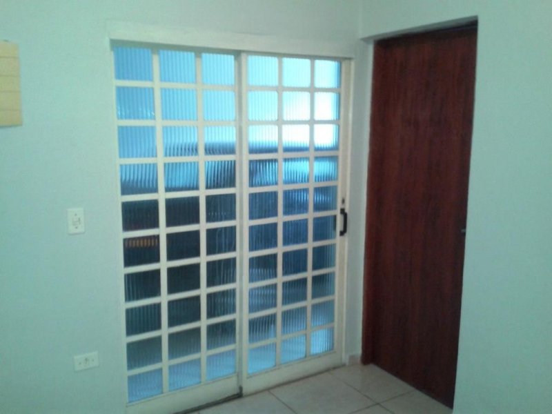 Casa à venda Vila Guilherme com 200m² e 2 quartos por R$ 245.000 - 1134541205-wp-001005.jpg
